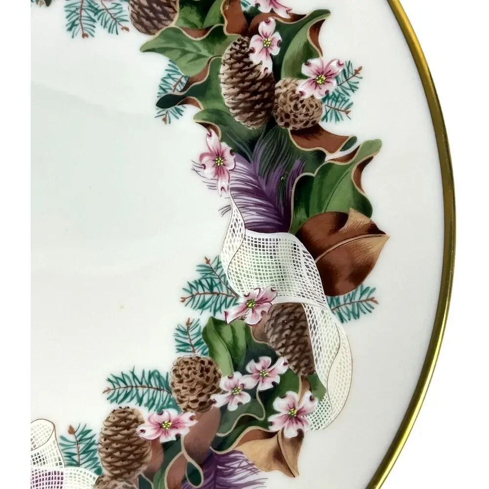 Lenox Limited Edition 1991 and 1992 Colonial Christmas Wreath Issue-Set of 2